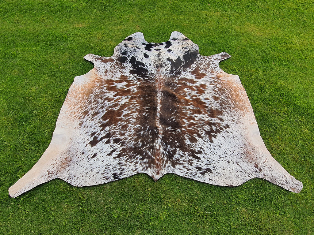Tricolor Speckled Cowhide Rug for Home Décor