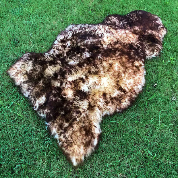 Exotic Sheepskin Throw Rug – With Chocolate Brown Tips