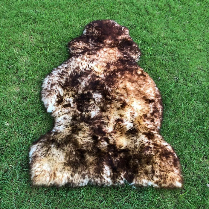 Exotic Sheepskin Throw Rug – With Chocolate Brown Tips