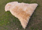 Natural Sheepskin Fur – Ivory