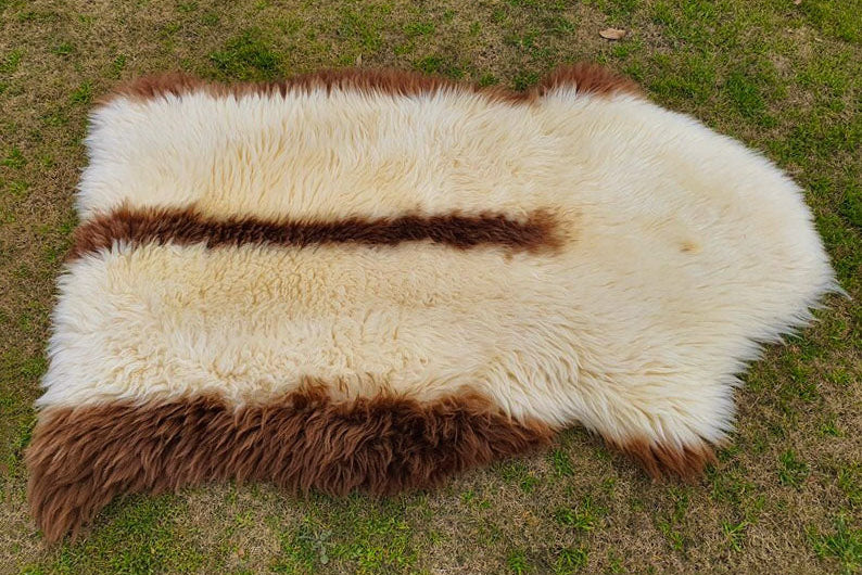 Exotic Sheepskin Rug – Unique Design