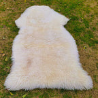 Sheepskin Rug in Natural White