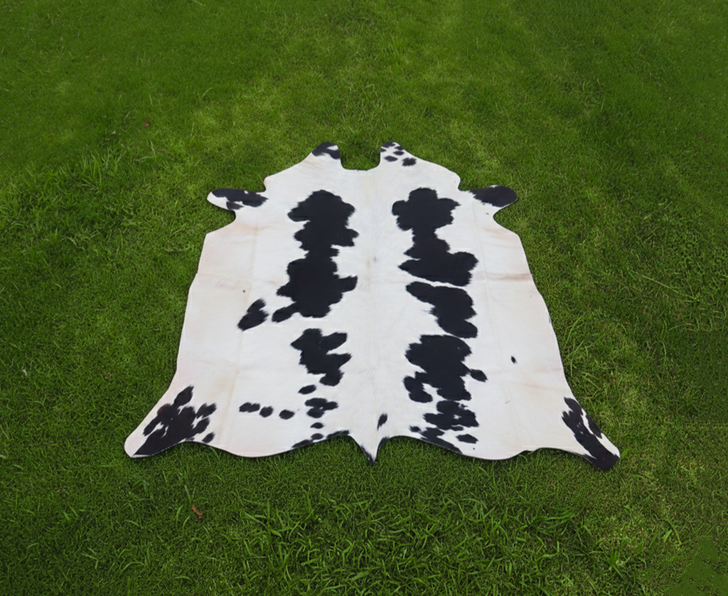 Black and White Hereford Cowhide Rug
