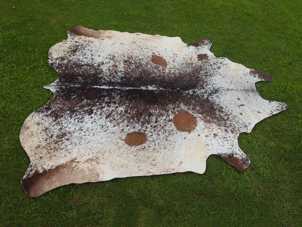 Tricolor Salt and Pepper Print Cowhide Rug