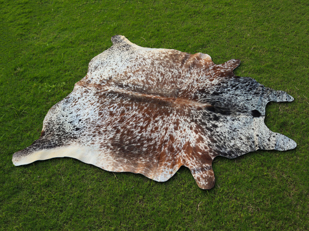Luxury Tricolor Salt and Pepper Print Cowhide Rug