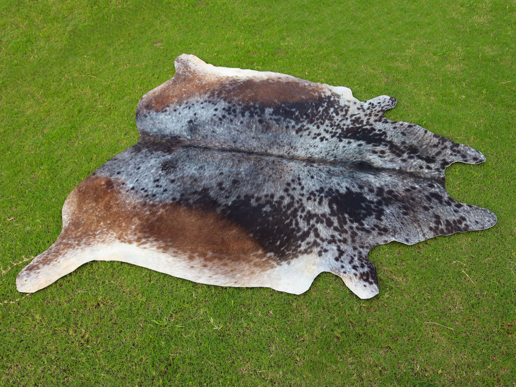 Tricolor Salt and Pepper Print Cowhide Rug
