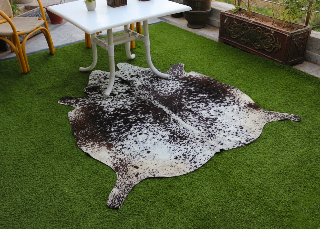 Black And White Cowhides Rugs Style 07