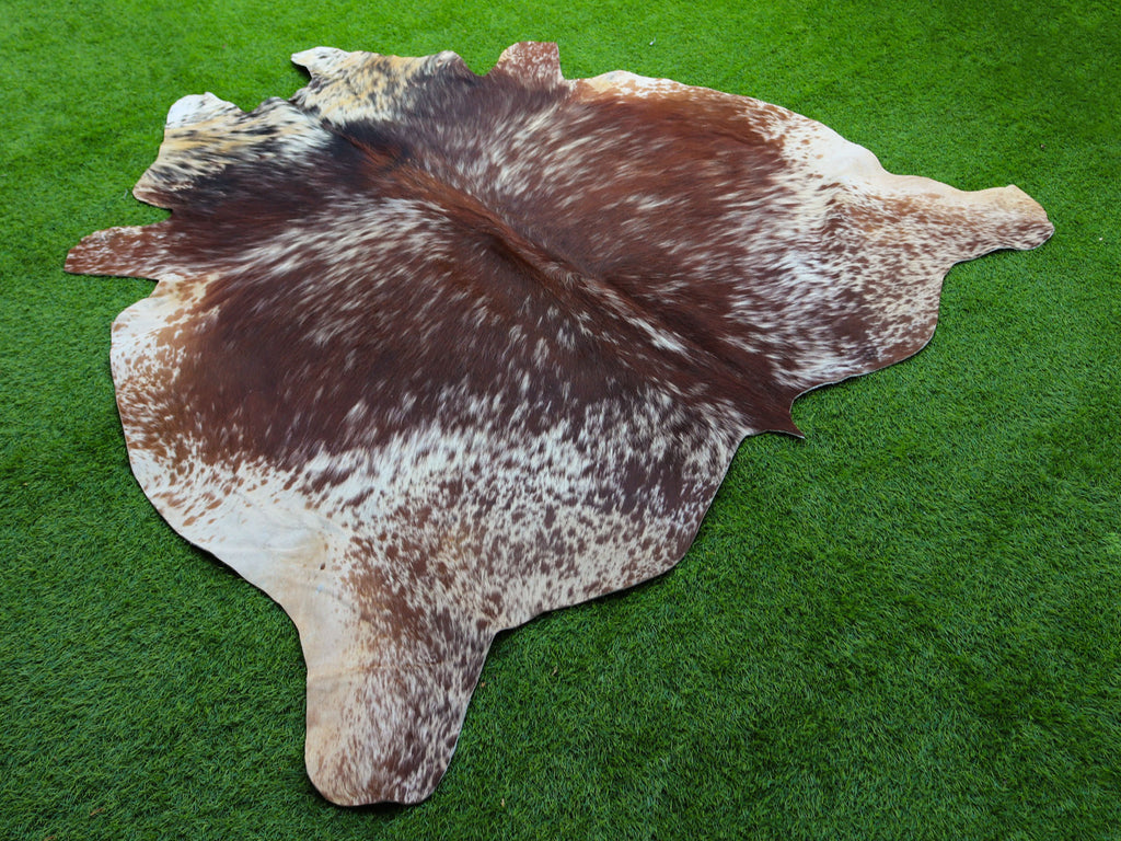 Reddish Brown Salt and Pepper Print Cowhide Rug