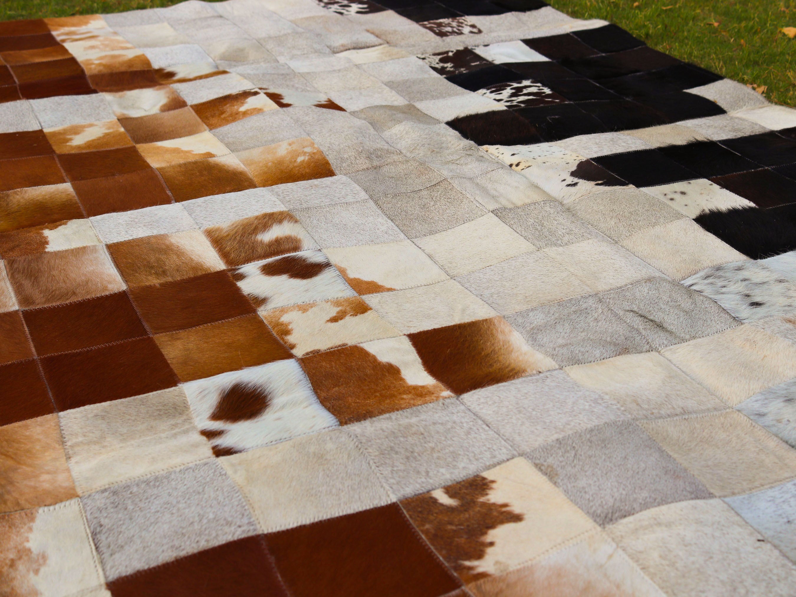 Tricolor Cowhide Hair On Patchwork – Runner Rug – Designer Rug