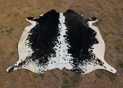 Black and White Hereford Cowhide Rug