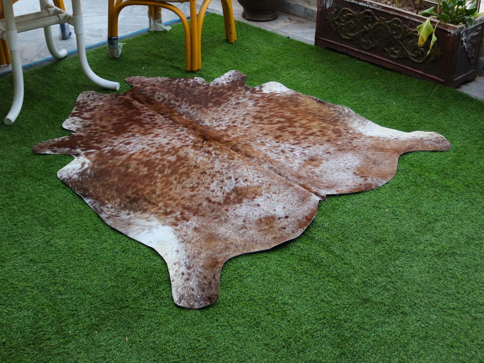 Reddish Brown Cowhide in Salt and Pepper Print